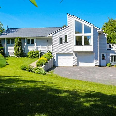 Cedar Drive Inn Crysler Dış mekan fotoğraf